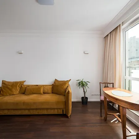 Wiktorska Standard Apartment *