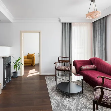 Apartment Wiktorska Standard Warsaw